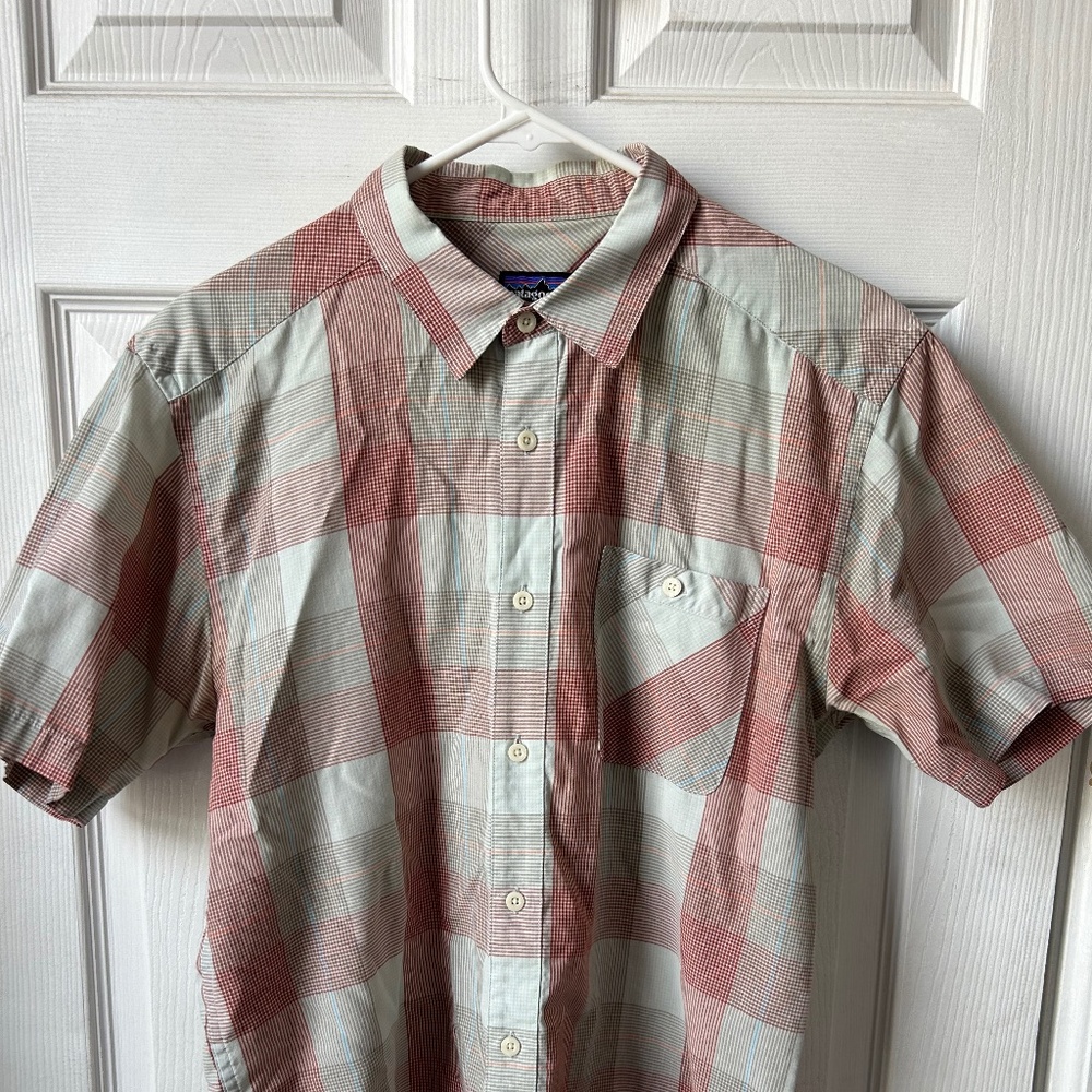 Patagonia button up, short sleeve